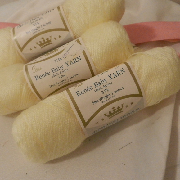 Hand Crafted Office Vtg Renee Yellow Baby Yarn Acrylic 3 Ply Hand